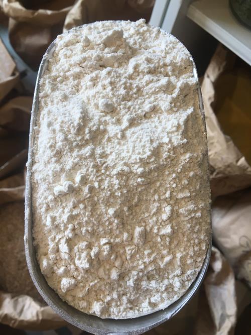 Mąka orkiszowa biała typ 750